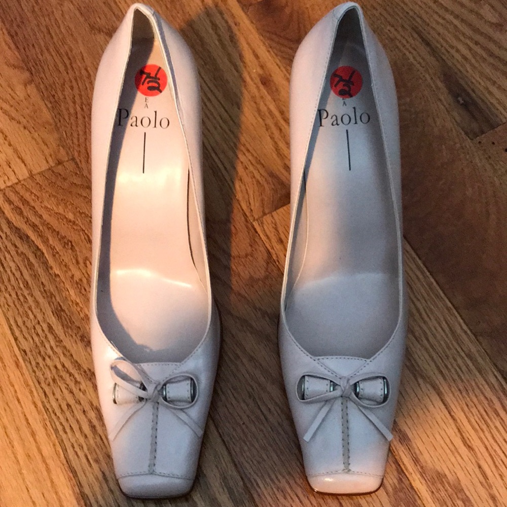 Paola leather heels.